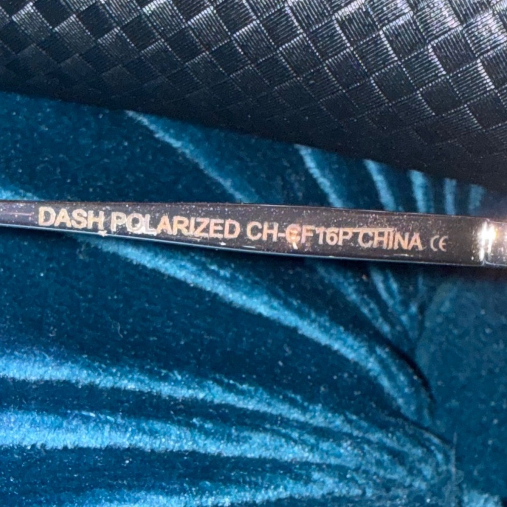 DIFF Dash Polarized Mirrored Sunglasses - image 12